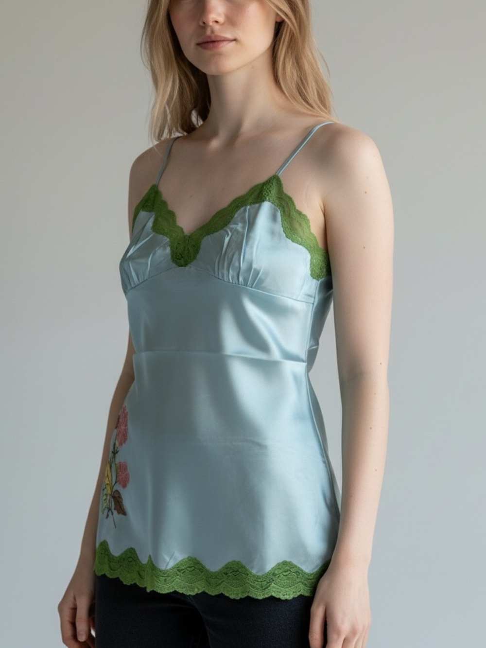 Good Hawk 💯 silk cami